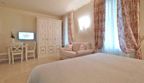 Apartment, 1 Bedroom, 2 Bathrooms, Annex Building