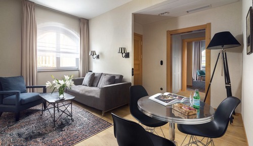 Business Apartment