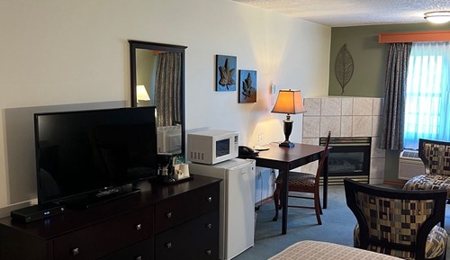Club Room, 1 King Bed