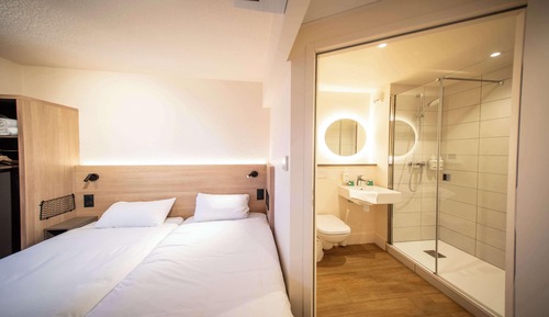 Standard Room, 2 Twin Beds