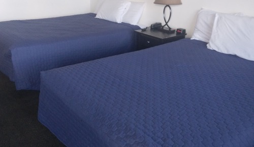 Double Room, 2 Queen Beds (Non-smoking)