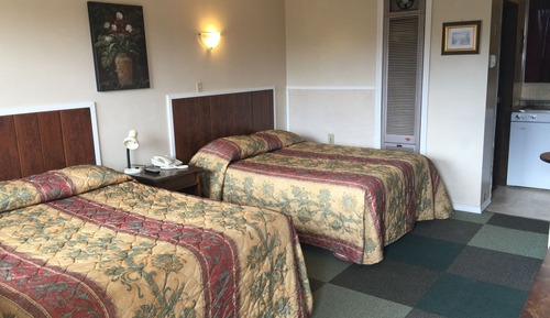 Double Room, 2 Double Beds, Kitchenette