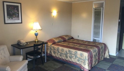 Room, 1 Queen Bed, Kitchenette