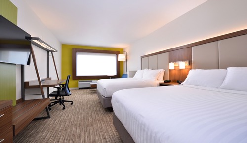 Suite, 2 Queen Beds