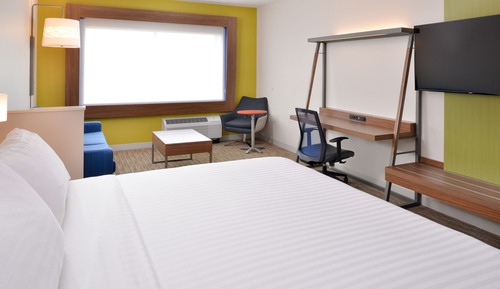 Standard Room, 1 King Bed