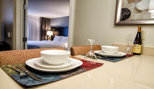 Suite, 1 King Bed, Accessible (Communications, Accessible Tub)