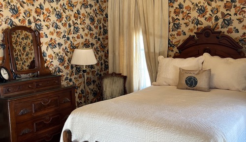 Standard Room, 2 Double Beds (9; 2nd floor-stairs only)