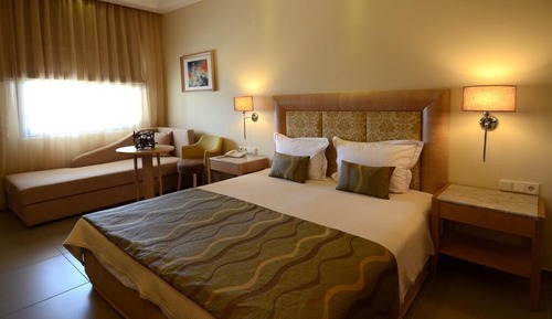 Superior Room, Hot Tub
