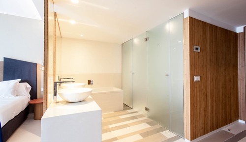 Loft, Sea View