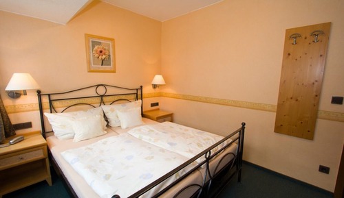 Economy Double Room