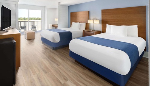 Deluxe Room, 2 Queen Beds, Non Smoking