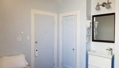 Single Room, 1 Double Bed, Non Smoking, Shared Bathroom