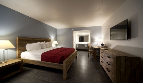 Deluxe Room, 1 Queen Bed
