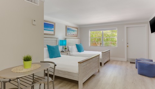 Suite, Kitchenette