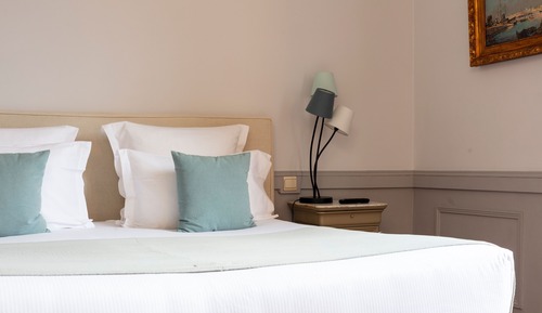 Classic Double Room