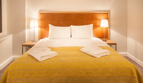 1 Bedroom Suite