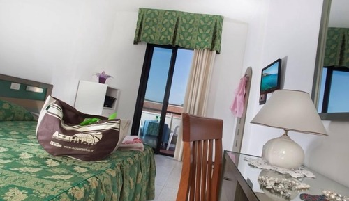 Comfort Quadruple Room
