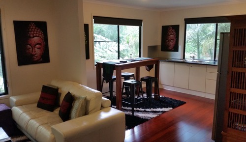 Presidential Cabin, 1 Queen Bed, Pool View