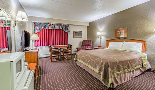 Standard Room, 1 Queen Bed, Non Smoking