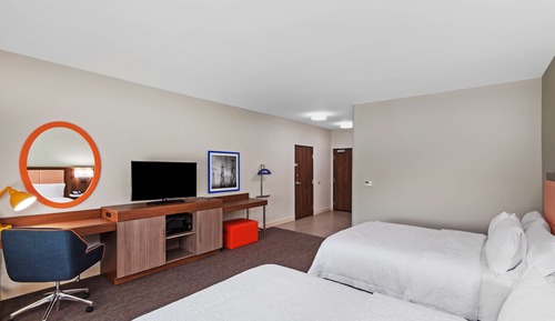 Room, 2 Queen Beds, Accessible, Bathtub