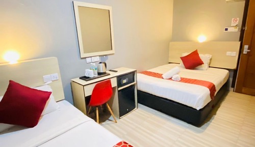 Deluxe Triple Room