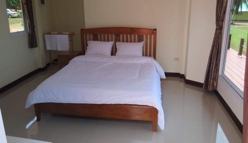 Double or Twin Room with Sea View