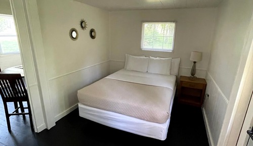 Standard Cabin, 1 Queen Bed, Hill View