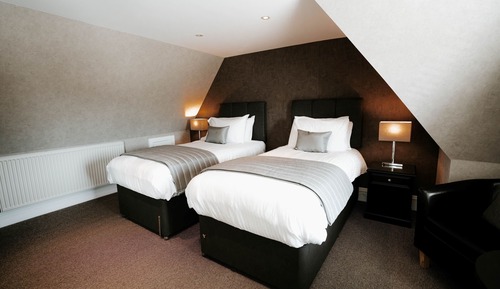 Twin Room, Ensuite