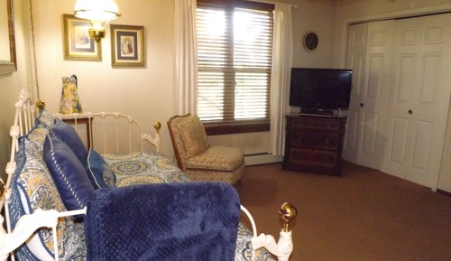 Suite, Private Bathroom (Suite #22/23 - Adult Only (No Pets)