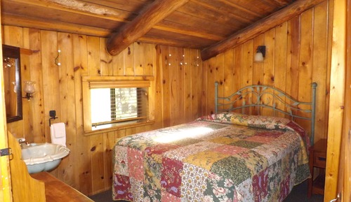 Deluxe Cabin, Private Bathroom (Cabin #1 )