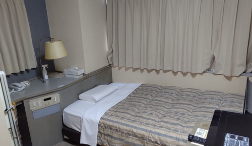 Single Room, Smoking