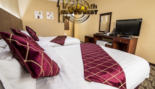 Standard Twin Room