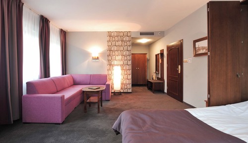 Deluxe Double Room (unlimited spa access) 101, 110, 111