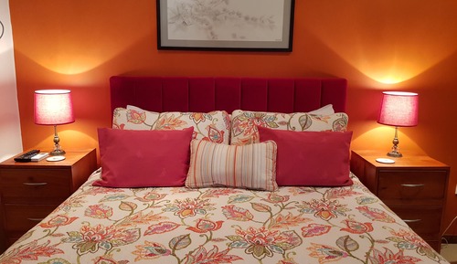 Sunset Suite Queen