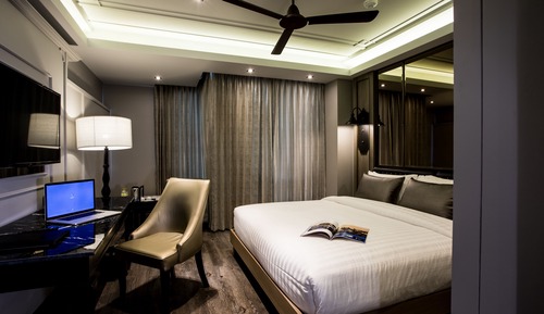 Deluxe room only