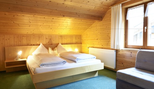 Deluxe Apartment, 2 Bedrooms, Balcony (Himmelschluessel incl 72€ CleaningFee)