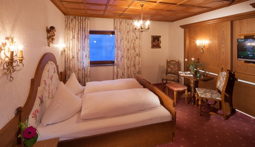 Basic Double Room