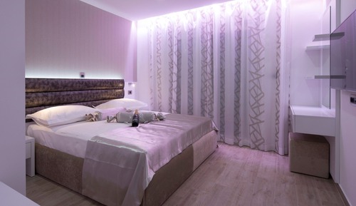 Deluxe Apartment, 3 Bedrooms, Balcony, Sea View
