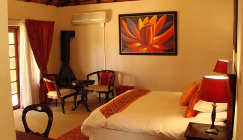 Luxury Suite (5)
