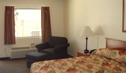 Standard Room, 1 King Bed, Non Smoking