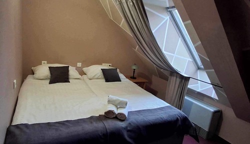Economy Twin Room