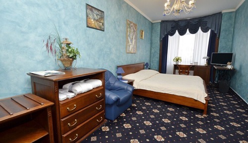 Deluxe Room, Bathtub, City View