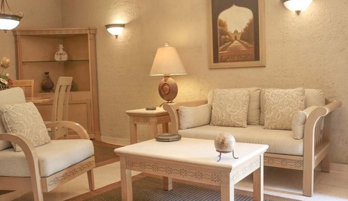 Junior Studio Suite