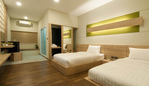 Standard Twin Room