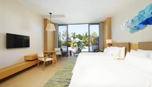 Room, 2 Double Beds, Pool Access