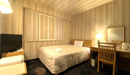 Deluxe Double Room, Smoking
