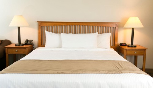 Standard Room, 1 King Bed, Accessible