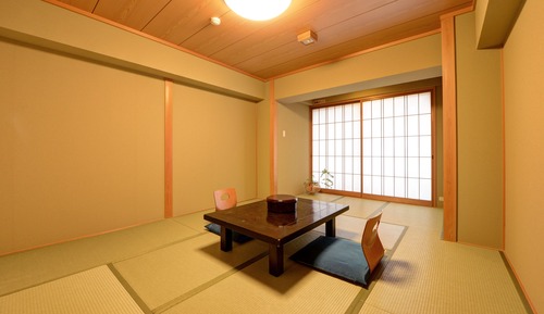 Traditional Room, Non Smoking (Please check in by 6 pm for Dinner)