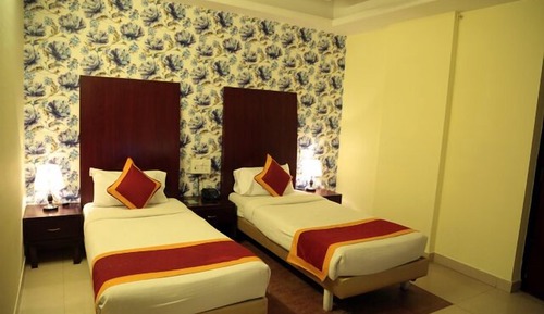 Luxury Single Room, 1 Bedroom, Smoking, City View