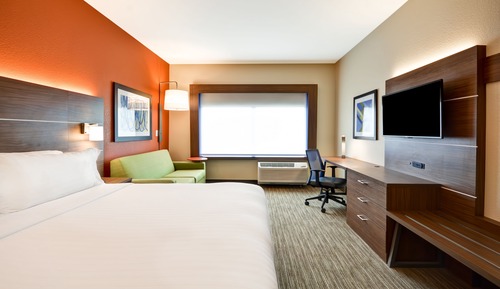 Studio Suite, 1 King Bed, Mobility Accessible (Hearing, Accessible Tub)